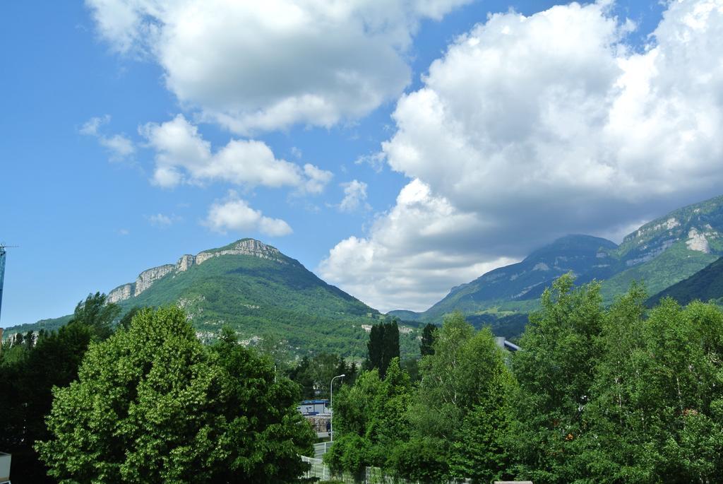 Ibis Budget Grenoble Voreppe Εξωτερικό φωτογραφία